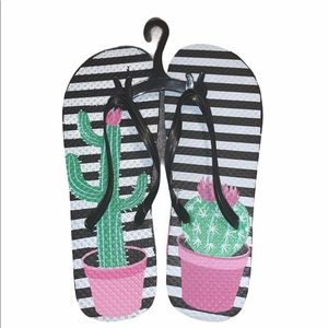 🩴 FLIP FLOPS 🩴